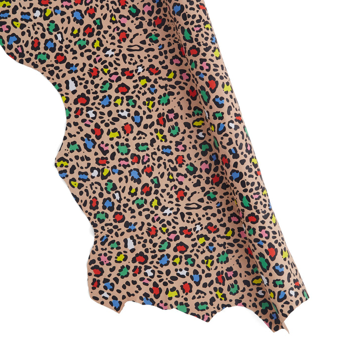 Piel de oveja con estampado de leopardo multicolor