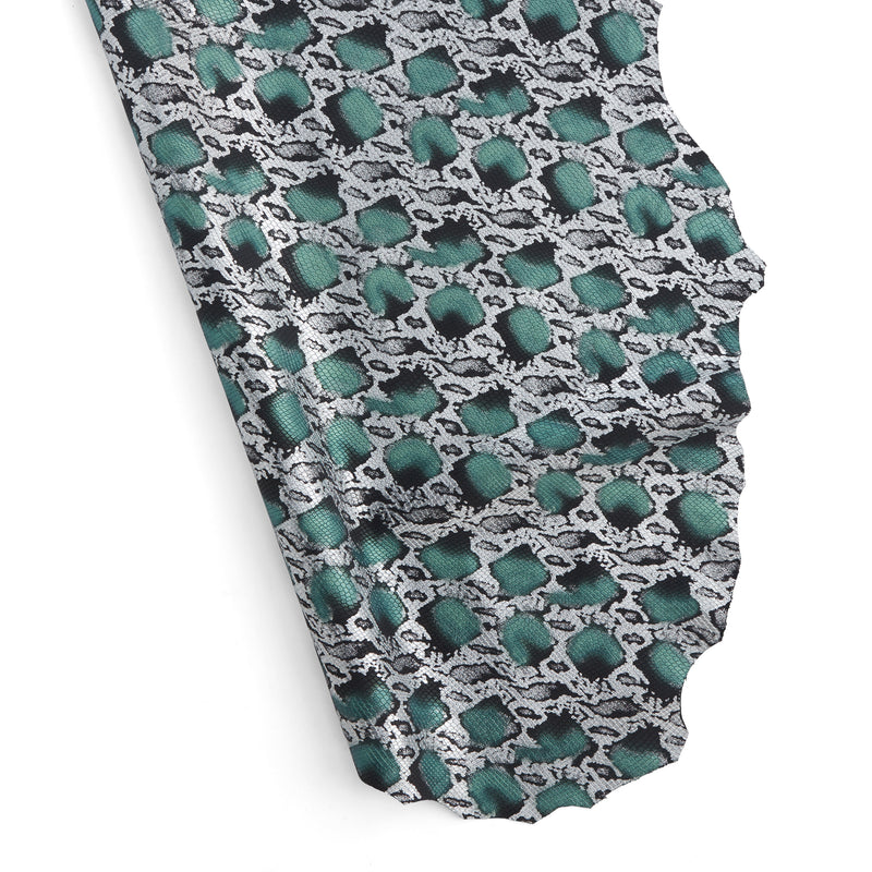 Piel de cordero con estampado de serpiente metalizado