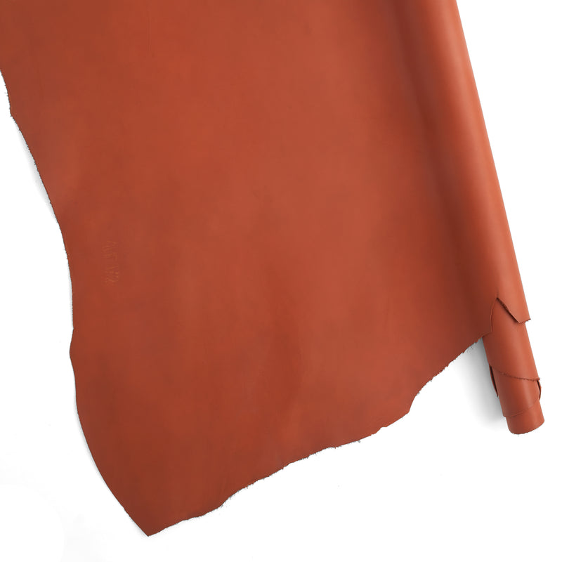 Flanc de cuir tanné végétal teint
