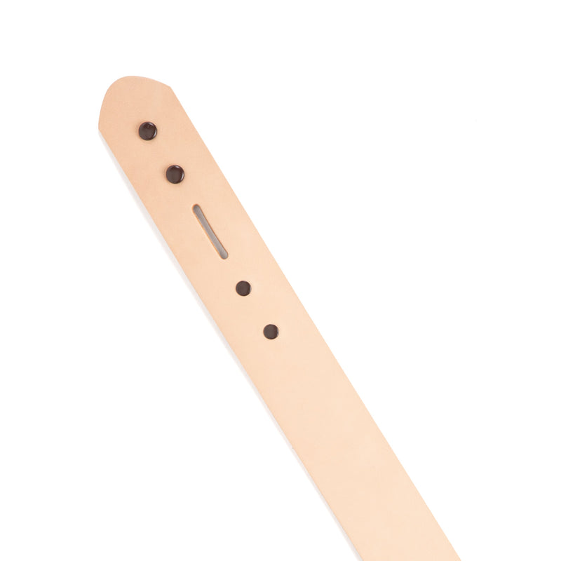 Cinturón de piel de vaca natural en blanco