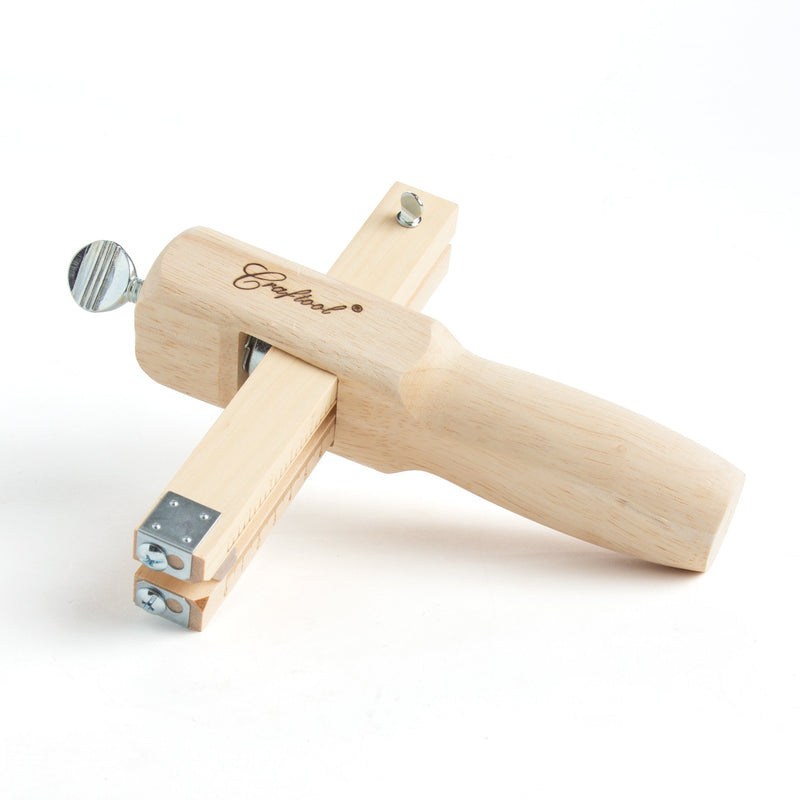 Craftool® Strap Cutter