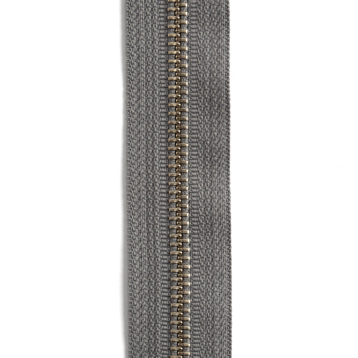 YKK #5 Nickel Plate Zipper Tape 6 pi (1,8 m)