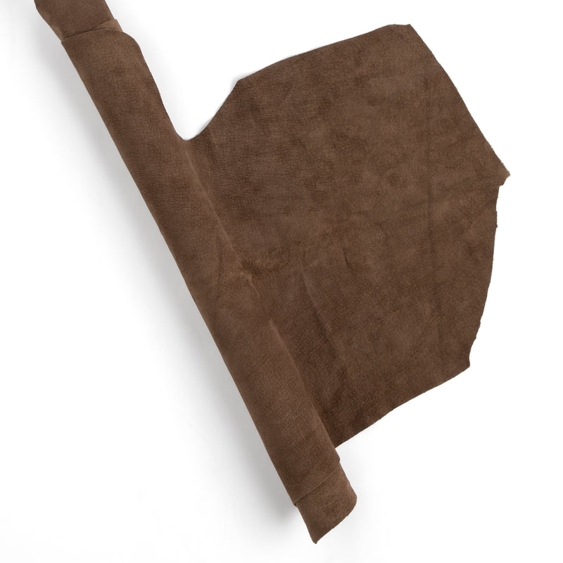 Croûte de peau de porc en suède doux